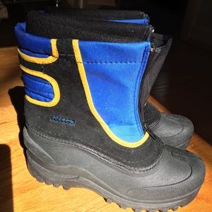 Kids / Boys Snow Boots!